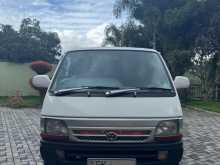 Toyota Dolphin LH103 1998 Van