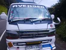 Toyota Dolphin 2000 Van