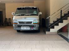 Toyota Lh109 1989 Van