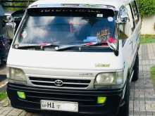 Toyota LH113 1998 Van