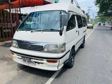 https://riyasewana.com/uploads/toyota-lh113-1993-308163912314.jpg