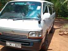 Toyota LH113 1995 Van
