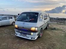 Toyota Lh113 1994 Van