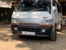 Toyota Dolphin LH113 1992 Van