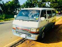 Toyota Dolphin LH113 1991 Van