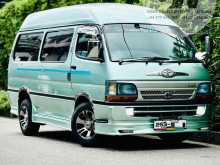 Toyota LH113 High Roof 1998 Van