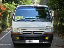 Toyota Dolphin LH113 1998 Van