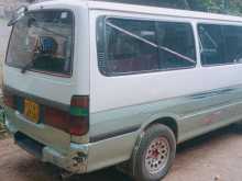 Toyota Lh119 1992 Van