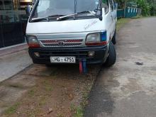 Toyota Lh123 1998 Van
