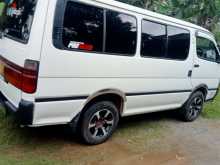 Toyota LH162 1998 Van