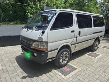 Toyota LH172 1999 Van