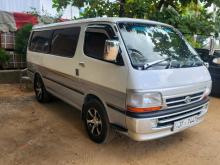 Toyota Lh172 2000 Van