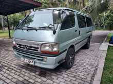 Toyota Lh172 1998 Van