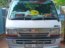 Toyota LH172 2004 Van