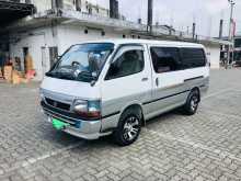 Toyota LH172 1998 Van