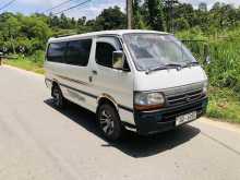 Toyota LH172 1998 Van