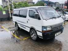 Toyota LH172 1998 Van