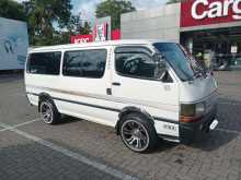 Toyota LH172 1999 Van