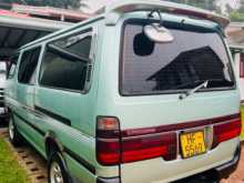 Toyota Hiace 1999 Van