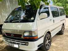 Toyota LH172 Dolphin 1999 Van