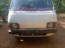 Toyota LH20 1982 Van