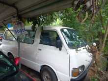 Toyota LH20 1980 Van