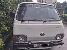 Toyota LH20 1982 Van