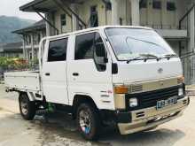 Toyota Lh20 1987 Crew Cab