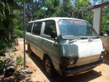 Toyota LH20 1986 Van