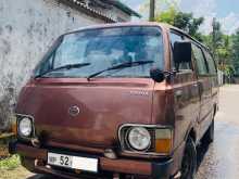 Toyota LH30 1982 Van