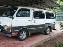 Toyota Lh30 1983 Van