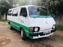 Toyota Lh30 1998 Van