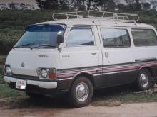 Toyota LH30 1982 Van