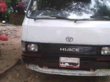 Toyota LH30 1994 Van