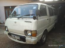 Toyota LH30 1981 Van