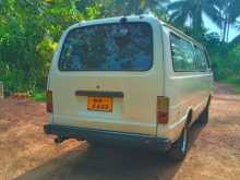 Toyota Lh30 1981 Van