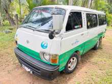 Toyota Lh30 1982 Van