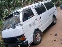 Toyota Lh30 1982 Van