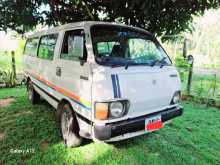 Toyota LH30 1987 Van