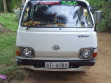 Toyota Lh30 1985 Van