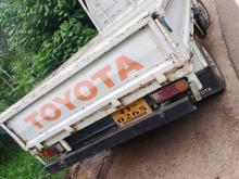 Toyota Lh30 1984 Lorry