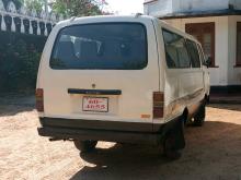 Toyota Lh30 1982 Van