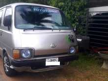 Toyota Lh30 1982 Van