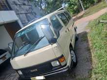 Toyota Lh30 1983 Van