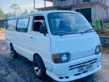 Toyota LH30 1982 Van