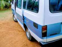 Toyota LH30 1982 Van