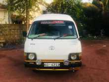 Toyota Lh40b 1982 Van