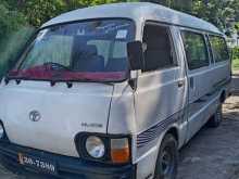 Toyota LH40V 1984 Van