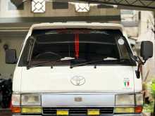 Toyota LH51 1989 Van