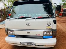 Toyota LH51 1992 Van